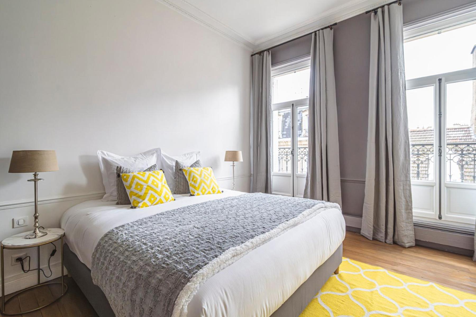 L'Elegance Vue Parc Apartment Reims Luaran gambar